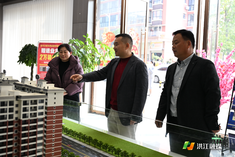 杨新宇：双重身份下的实干坚守与为民初心.jpg